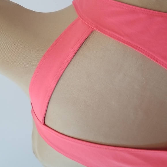 Fabletics pink active tank top - Picture 8 of 14